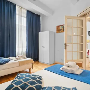 Golden Residences - & Penthouse In Old Town Appartamento